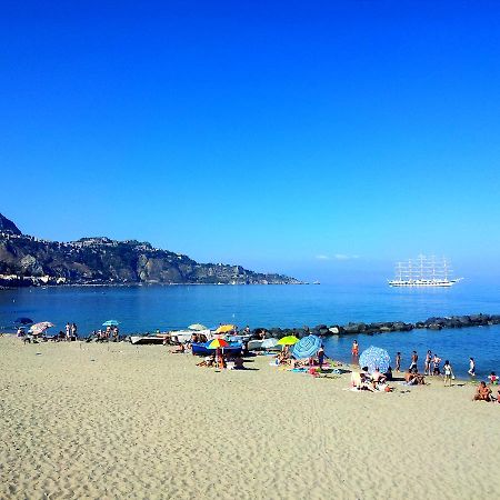 Bilocale Nefele Apartment Giardini Naxos Ngoại thất bức ảnh